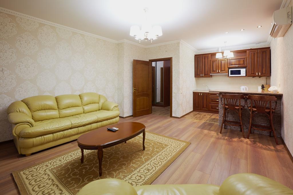 Asao-Apartments Walking Center Zone Lviv Room photo